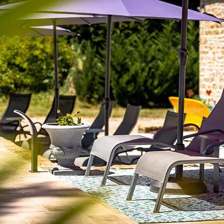 Le 49 Cote Parc & Oda ve Kahvaltı 5*